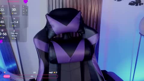   online show from March 10, 1:05 pm