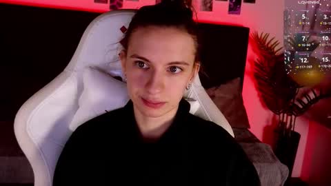 _ash_leyy_ online show from January 9, 1:30 am