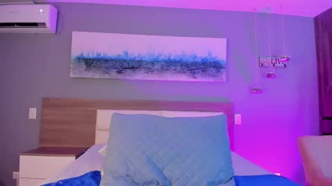 Snapshot of _ashly_77 chatting on October 13, 7:36 pm Ashly online show from October 13, 7:36 pm