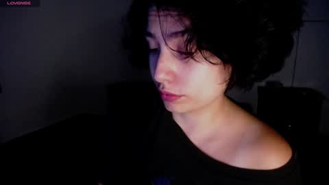Snapshot of _atenea_golden chatting on December 13, 8:15 pm atenea online show from December 13, 8:15 pm