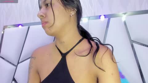 Aura online show from December 30, 3:03 am