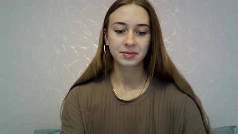 _aurora_sweet online show from October 4, 8:34 am