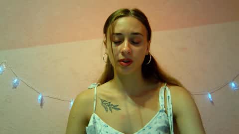_aurora_sweet online show from November 12, 9:53 am