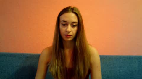 _aurora_sweet online show from December 1, 8:19 am