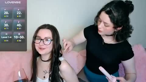 Bella online show from April 15, 11:28 am