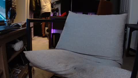 Snapshot of _black_lotus chatting on December 2, 3:58 am _black_lotus online show from December 2, 3:58 am