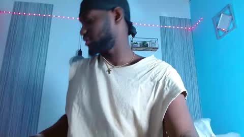 Andrew online show from December 2, 3:12 am