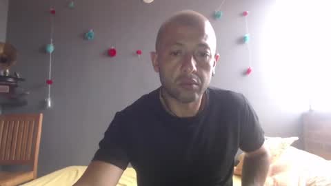 Snapshot of _bonnie__and_clyde chatting on May 31, 10:00 pm _bonnie__and_clyde online show from May 31, 10:00 pm