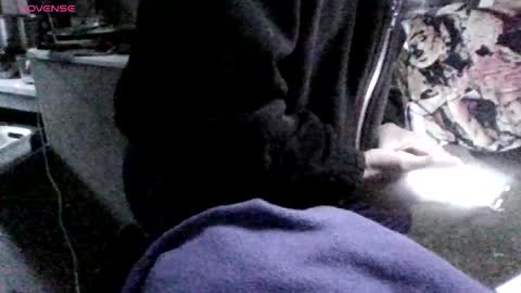 Snapshot of _boyboyboy_ chatting on February 11, 5:51 pm Boy online show from February 11, 5:51 pm