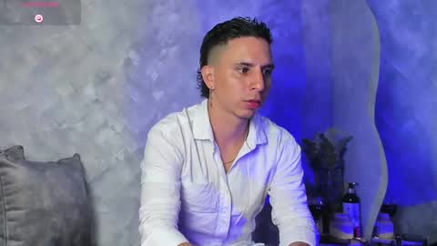 Snapshot of _bruno_bs chatting on September 25, 2:15 am BRUNO online show from September 25, 2:15 am