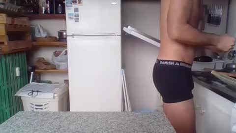 _bubble_buttfunxxx online show from February 11, 8:37 am