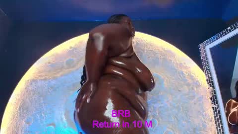 Caro. online show from March 4, 7:20 pm