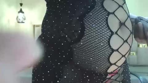 Snapshot of _caroline34 chatting on January 17, 10:42 am Caroline online show from January 17, 10:42 am