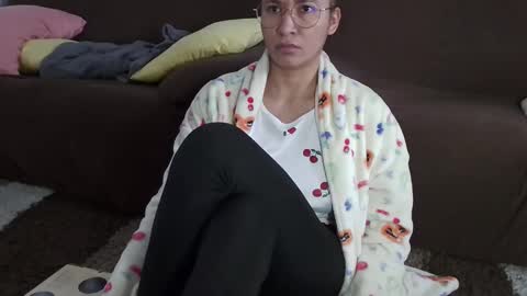 Snapshot of _cattleya1 chatting on November 14, 2:49 pm cat online show from November 14, 2:49 pm