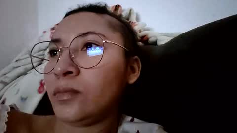 cat online show from December 17, 8:15 pm