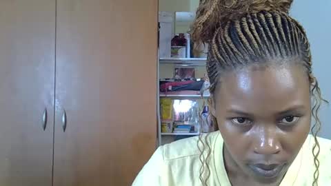 _chacha482688 online show from March 27, 9:36 pm