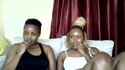 _chacha482688 online show from April 24, 11:51 pm