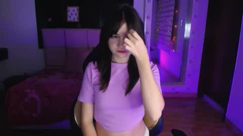 _charlotte_collins_ online show from December 16, 12:21 pm