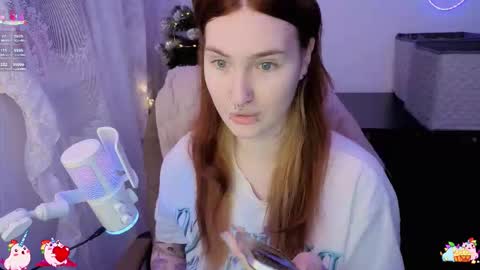 Snapshot of _chlo_e chatting on December 18, 2:23 pm Alisa NO NUDE online show from December 18, 2:23 pm