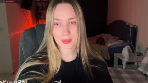 _chloe_miller_ online show from February 19, 3:19 pm