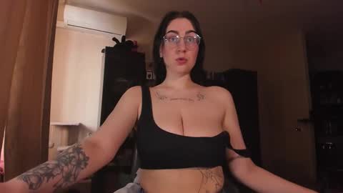 Chrissy online show from March 23, 4:05 am