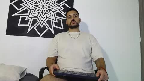 Snapshot of _christopher_dennis_ chatting on June 10, 12:11 am CRIS online show from June 10, 12:11 am