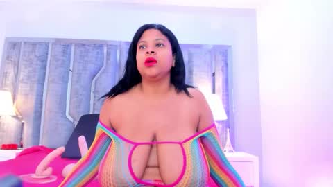 _ciara_benet_ online show from October 10, 11:31 am