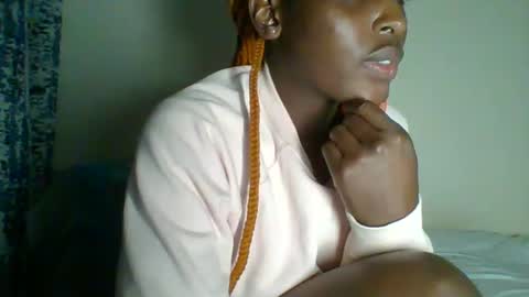 Snapshot of _clara01 chatting on January 19, 8:41 pm clara online show from January 19, 8:41 pm