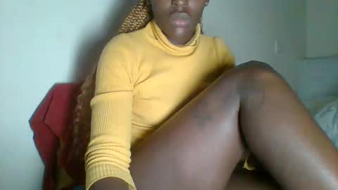 Snapshot of _clara01 chatting on January 31, 7:07 am clara online show from January 31, 7:07 am