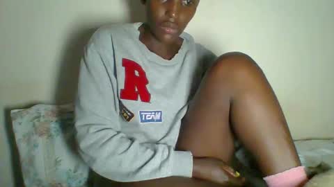 Snapshot of _clara01 chatting on March 3, 7:43 am clara online show from March 3, 7:43 am