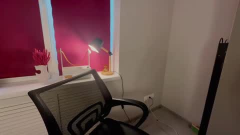 D online show from February 22, 6:24 am