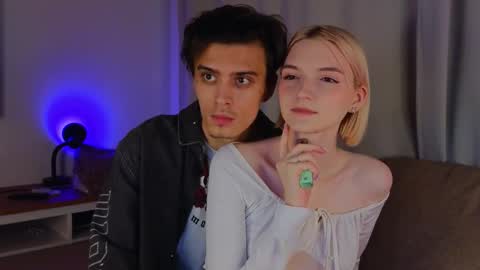 Stacy online show from November 17, 9:31 pm