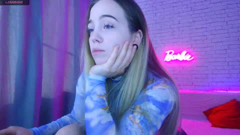 Nica online show from November 1, 4:58 am