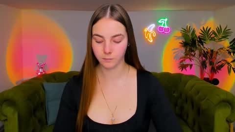 Erika online show from November 26, 1:56 pm