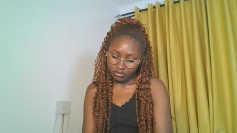 STEPH online show from November 3, 9:48 pm