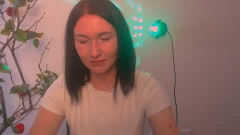 _cutie_and_shy_ online show from May 1, 7:02 am