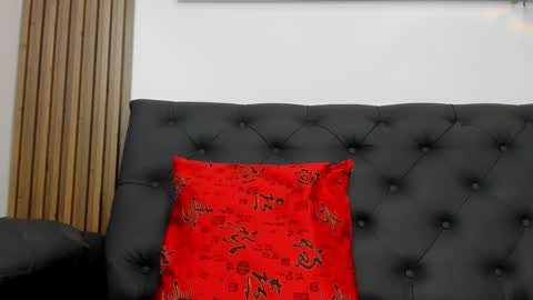 Snapshot of _daarcy chatting on February 26, 3:49 am Darcy online show from February 26, 3:49 am