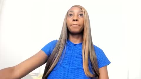 Snapshot of _danik0 chatting on October 14, 12:22 am danik online show from October 14, 12:22 am