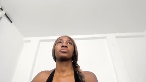 Snapshot of _danik0 chatting on October 18, 2:47 am danik online show from October 18, 2:47 am