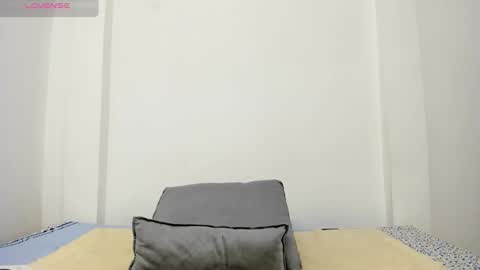 Snapshot of _danik0 chatting on October 23, 1:21 pm danik online show from October 23, 1:21 pm