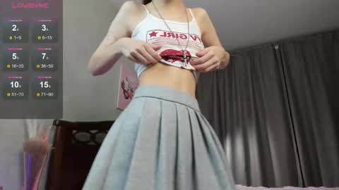 Emilia online show from November 1, 1:24 pm