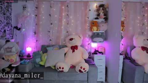 IG Dayana miler online show from April 8, 3:23 pm