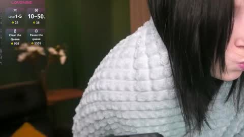 Snapshot of _dearkate_ chatting on May 30, 2:47 pm Kate online show from May 30, 2:47 pm