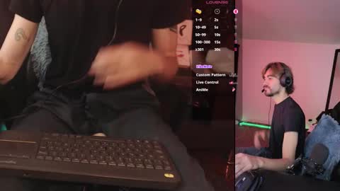 delacruz online show from November 12, 3:45 pm