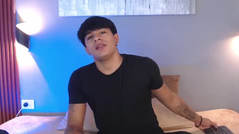 _demon1 online show from April 9, 6:02 am