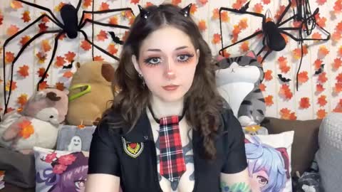 Kate online show from September 24, 6:33 pm