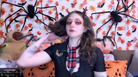 Kate online show from November 8, 5:34 pm