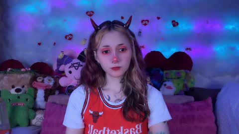 Kate online show from March 31, 8:20 pm