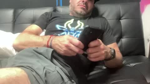 Snapshot of _direwolf_ chatting on June 11, 7:12 pm _direwolf_ online show from June 11, 7:12 pm