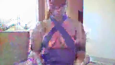 Snapshot of _diva001_ chatting on September 16, 10:16 am bigbootydiva online show from September 16, 10:16 am
